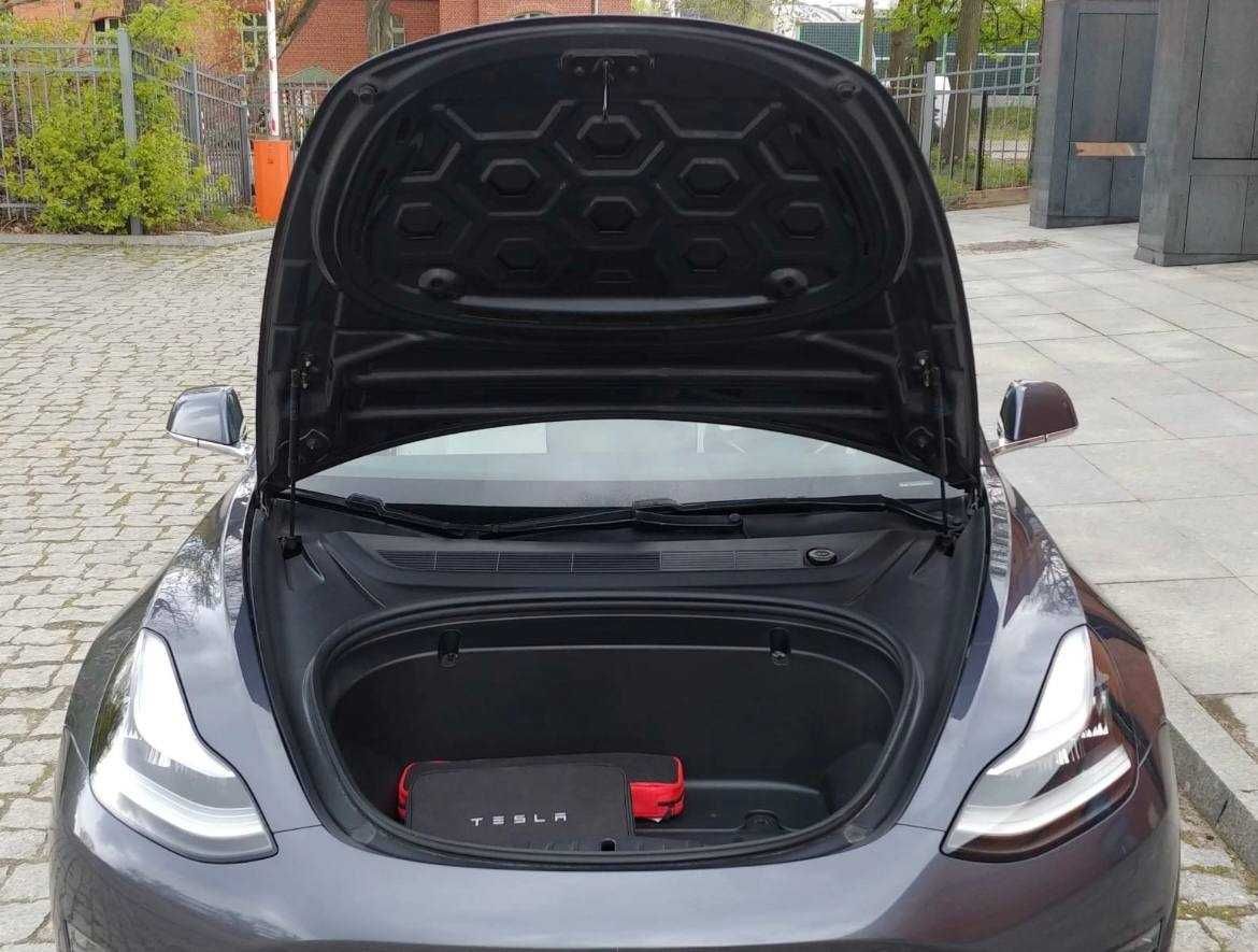Tesla 3, 2020, 77кВт