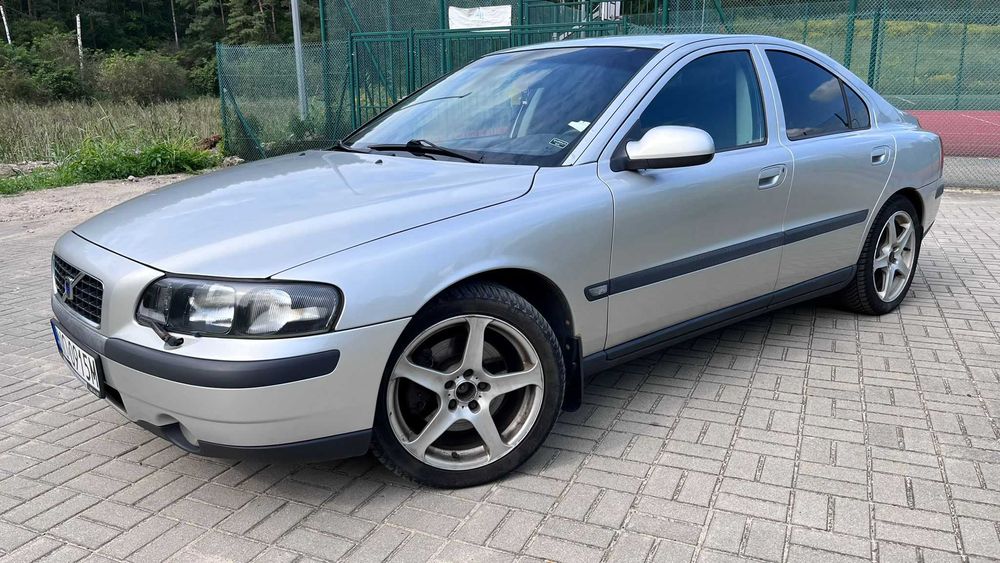 Volvo S60 2.3T LPG 250KM
