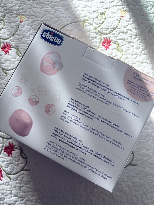 Bomba extratora de leite chicco , luz noturna e biberon com tampa