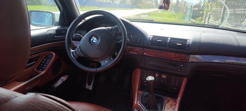 BMW 525 e39 touring