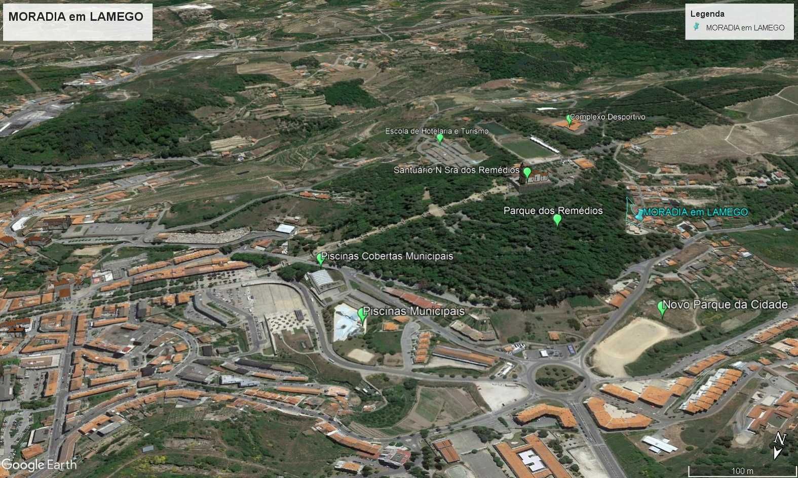 Moradia na Cidade de Lamego com 1198 m2 de terreno