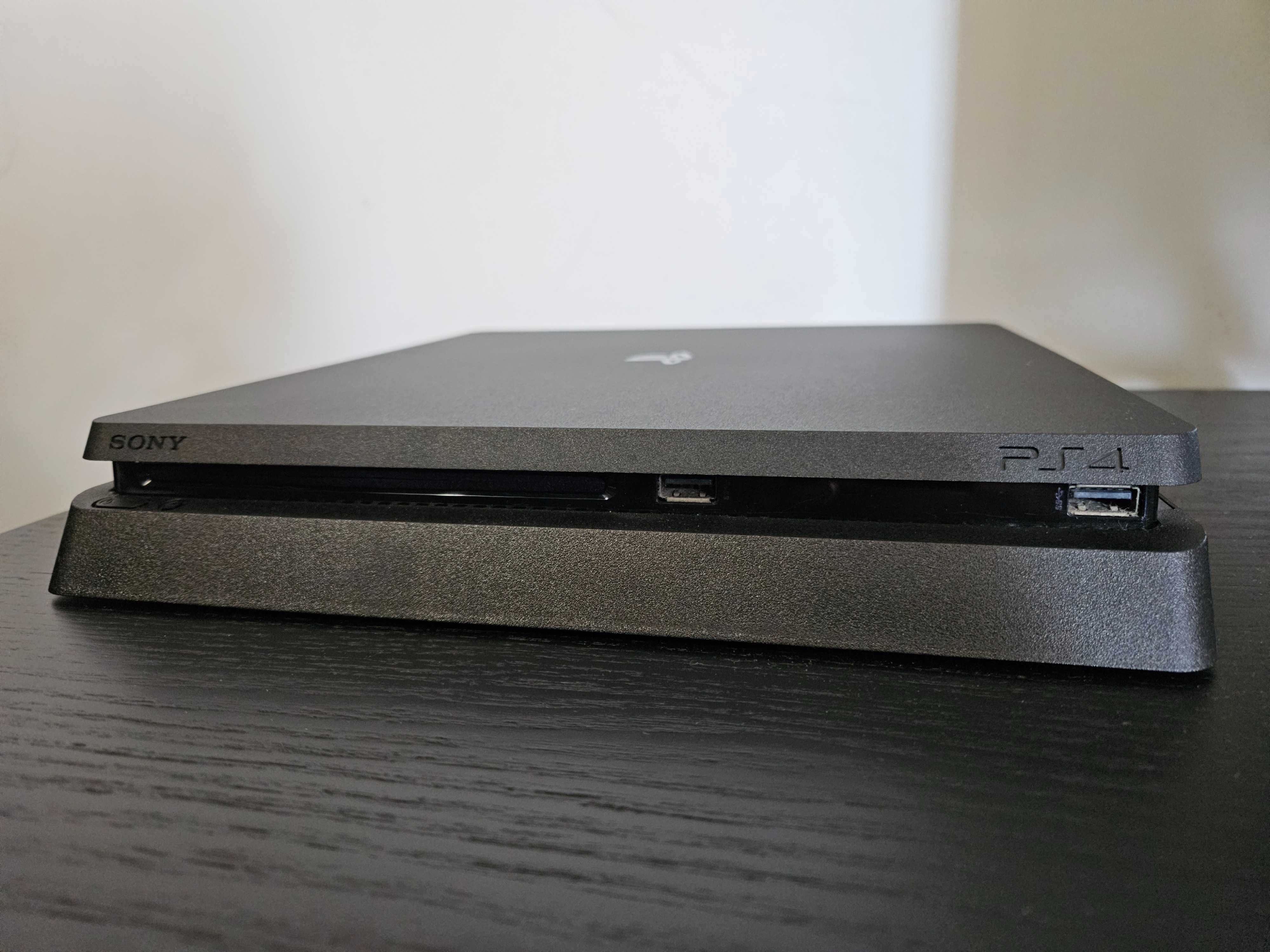 Playstation 4 Slim 1TB