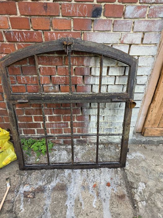 Stara rama okienna