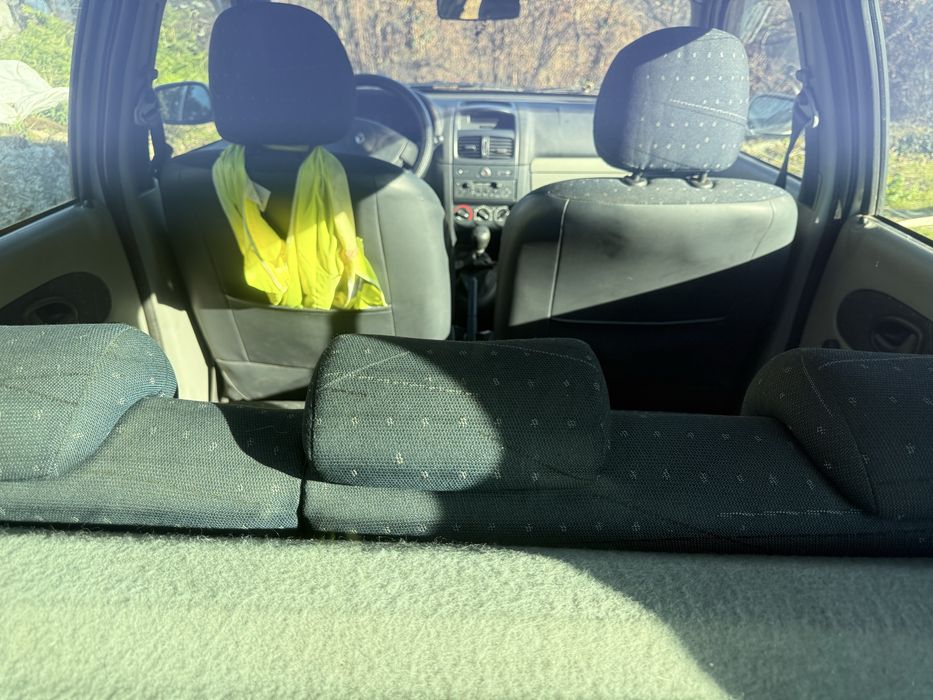 Renault clio 1.5 dci 5 lugares