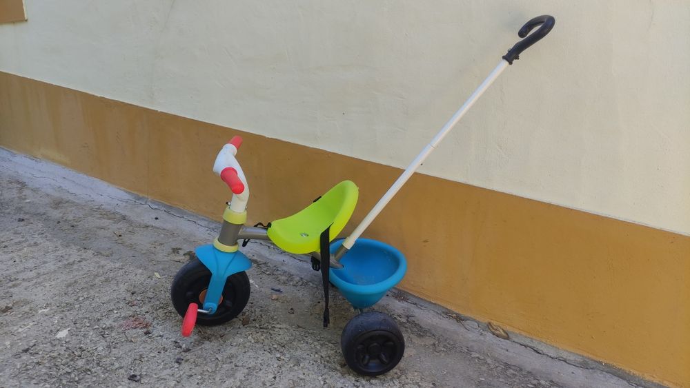 Várias bicicletas