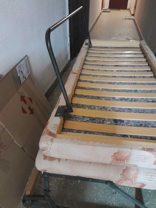 Запчасть для дивана