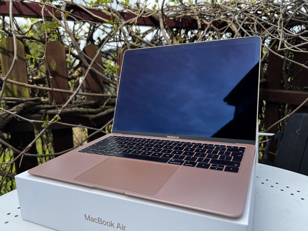 Apple MacBook Air 13 2019 Rose Gold i5 8 GB / 256 GB Różowy