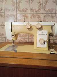 швейна машина Чайка 142М