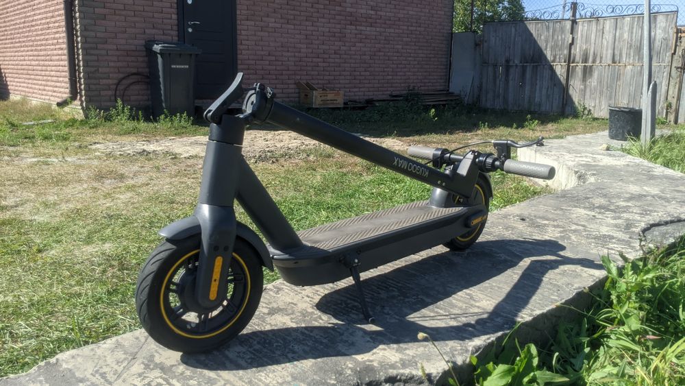 Продам електро самокат Kugoo G30 MAX