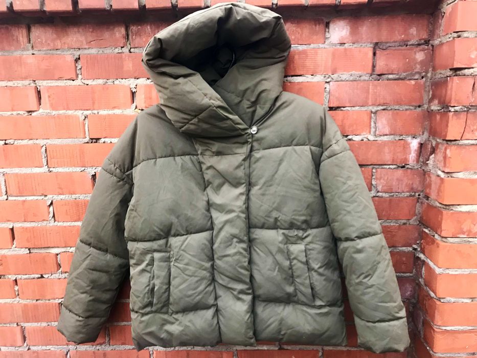 Стильна жіноча куртка пуховик h&m