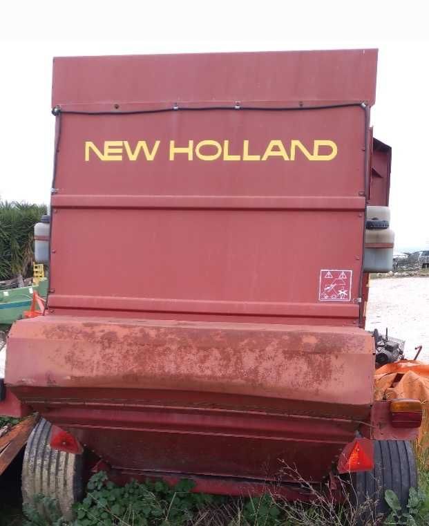 Enfardadeira newholland 845 de rolos