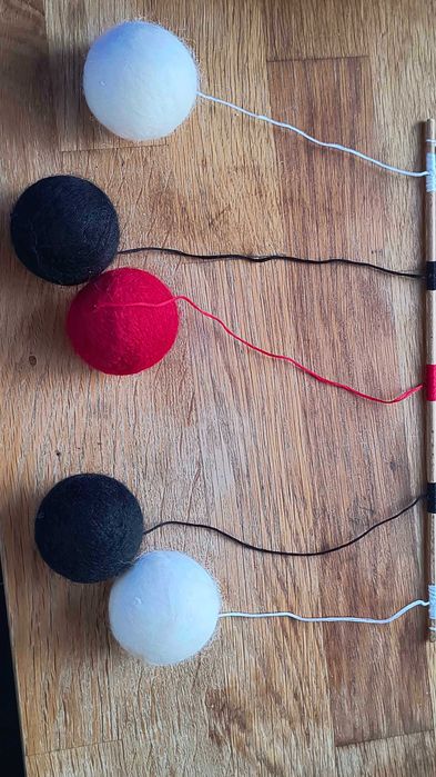 Mobile montessori nad łóżeczko niemowlęce