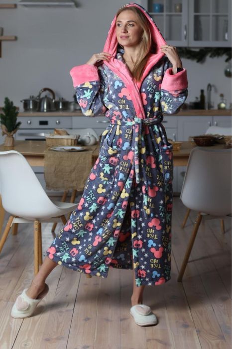 Халат жіночий довгий з капюшоном