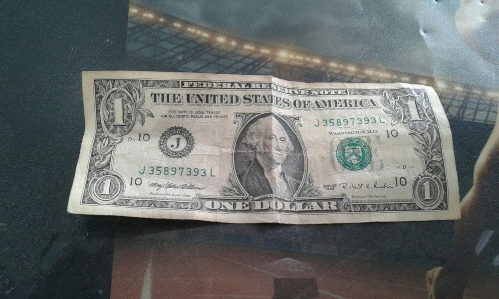 Moedas de 2€ e notas (ler anuncio)