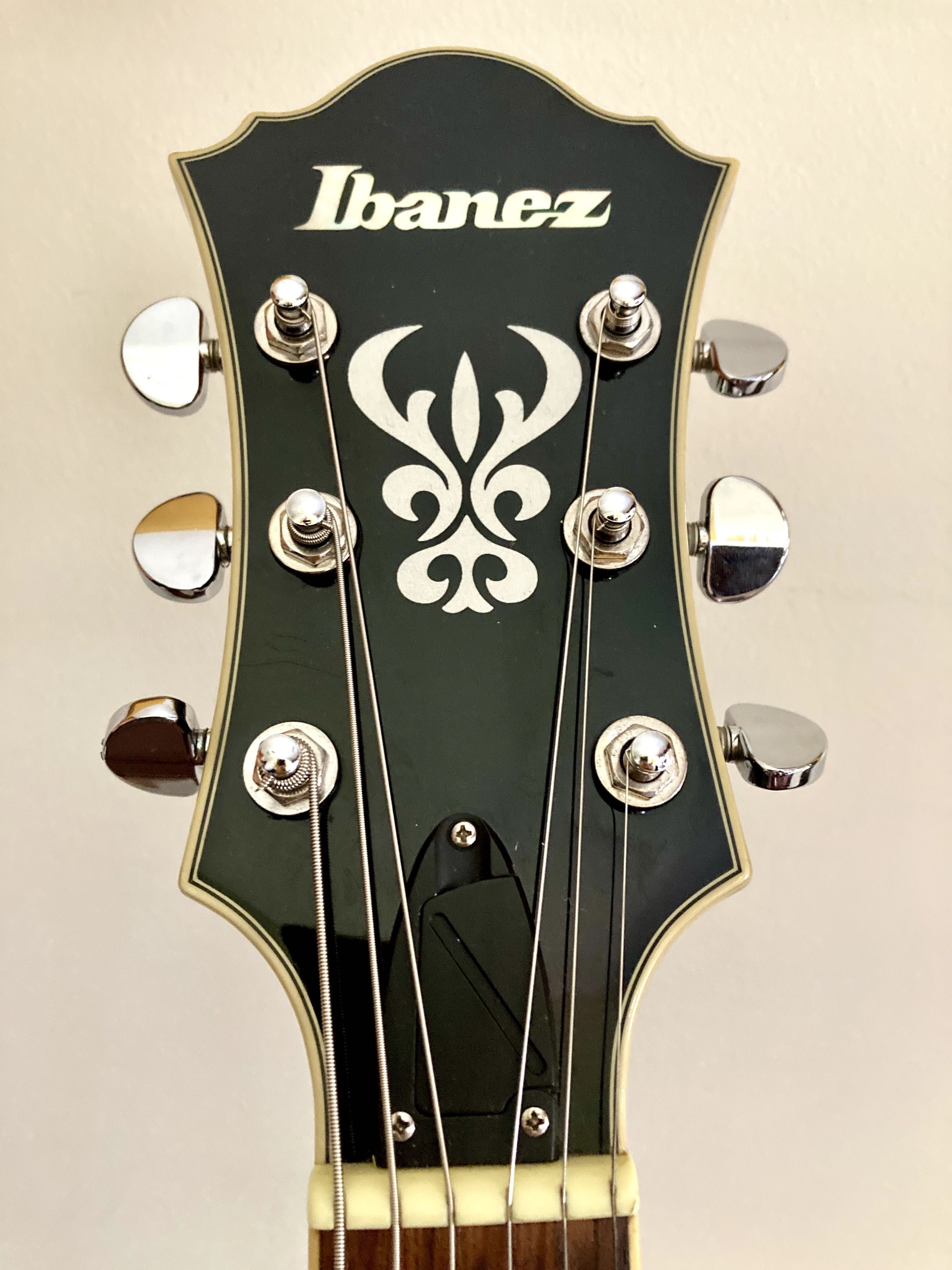 Guitarra Ibanez AF 75
