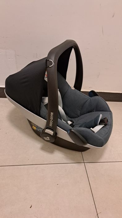 Fotelik Maxi Cosi Pebble Pro z bazą ISOFIX