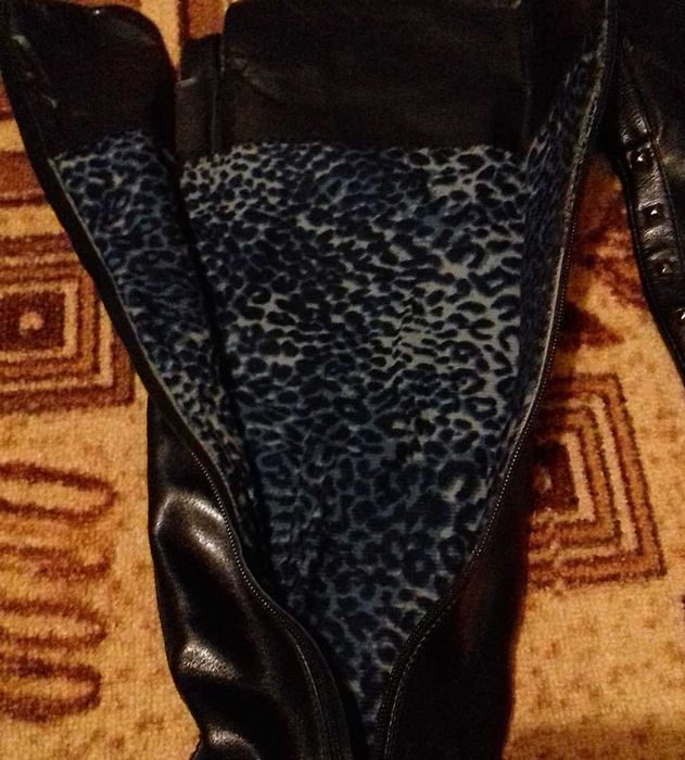 Сапоги (ботфоры) кожаные в отличном состоянии