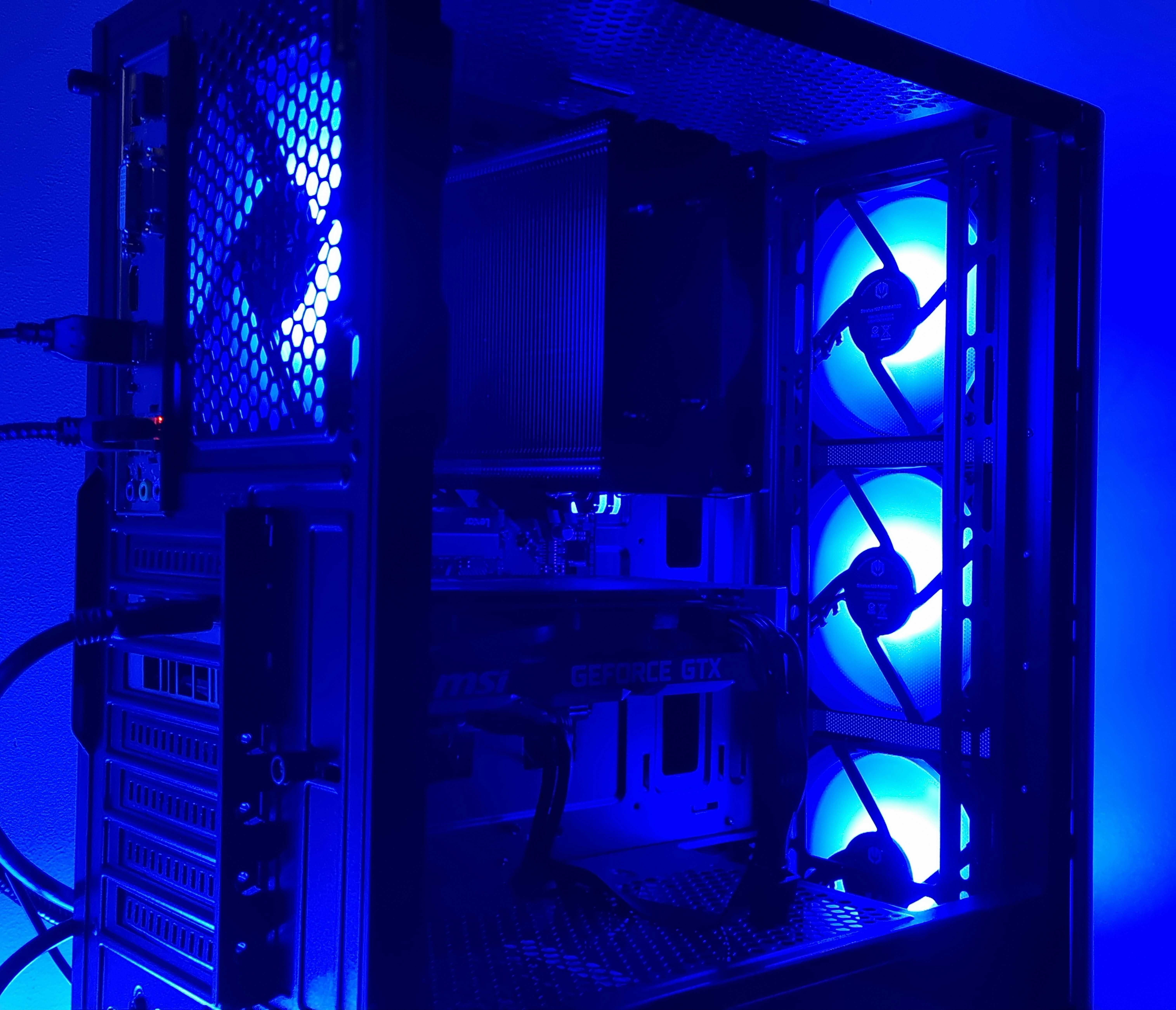 Komputer gamingowy Ryzen 5 3600, GTX 1660 Ti, DDR 4 32 GB, M2 512GB
