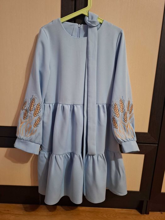 Плаття з колосками на дівчинку 134 см