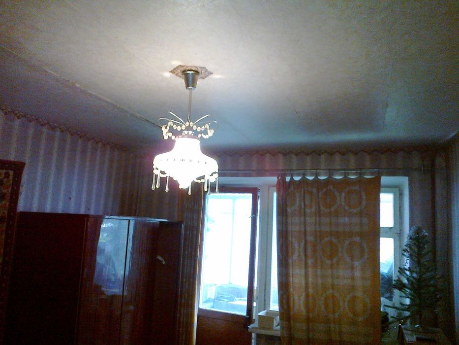 ПРОДАЖ! Найдешевша 2-кім.Кв. 50м2 Окремі.Кімн.Пр.Перемоги. Кирп.Дом