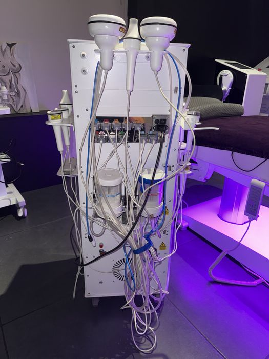 Kombajn kosmetyczny 18w1 All Inclusive Gold