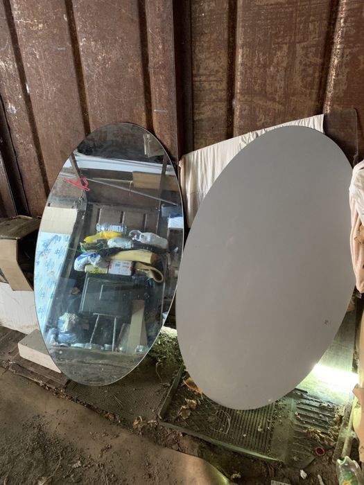 Зеркала новые овальное