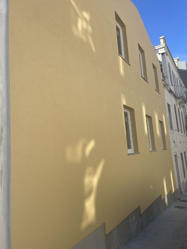 Profissional de Capoto – Isolamento Térmico e Acabamentos