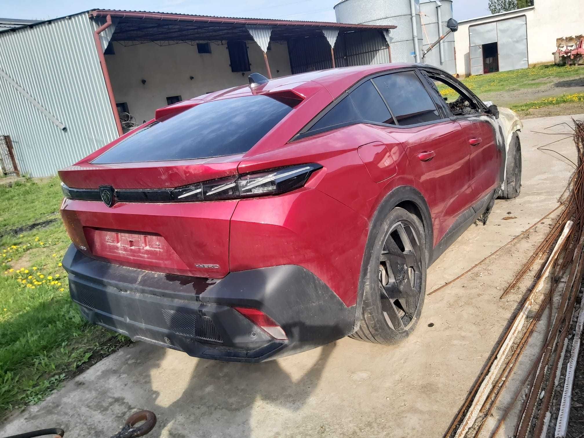 Salon Polska Zarejestrowany 1.6 moc 225km GT Plug-In hybrid