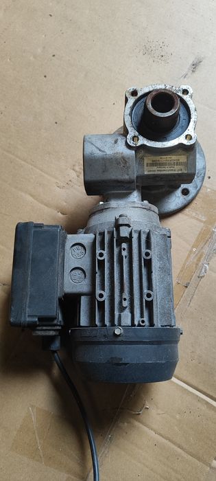 Sprzedam przekładnie, motoreduktor ślimaka kotła na ekogroszek