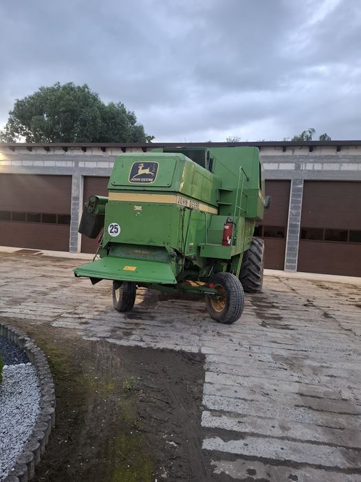 Kombajn john deere 1065 silnik 6 turbo sieczkarnia kabina klimatyzacja