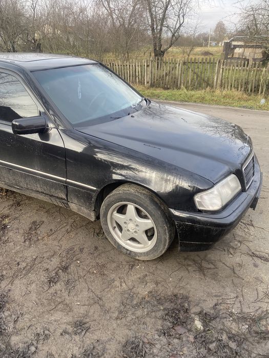 Продам мерседес с202