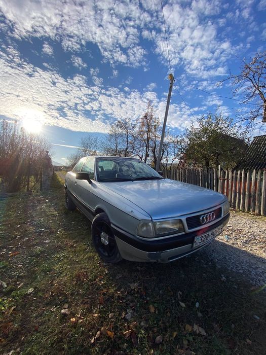 Audi 80 1987р карбюратор