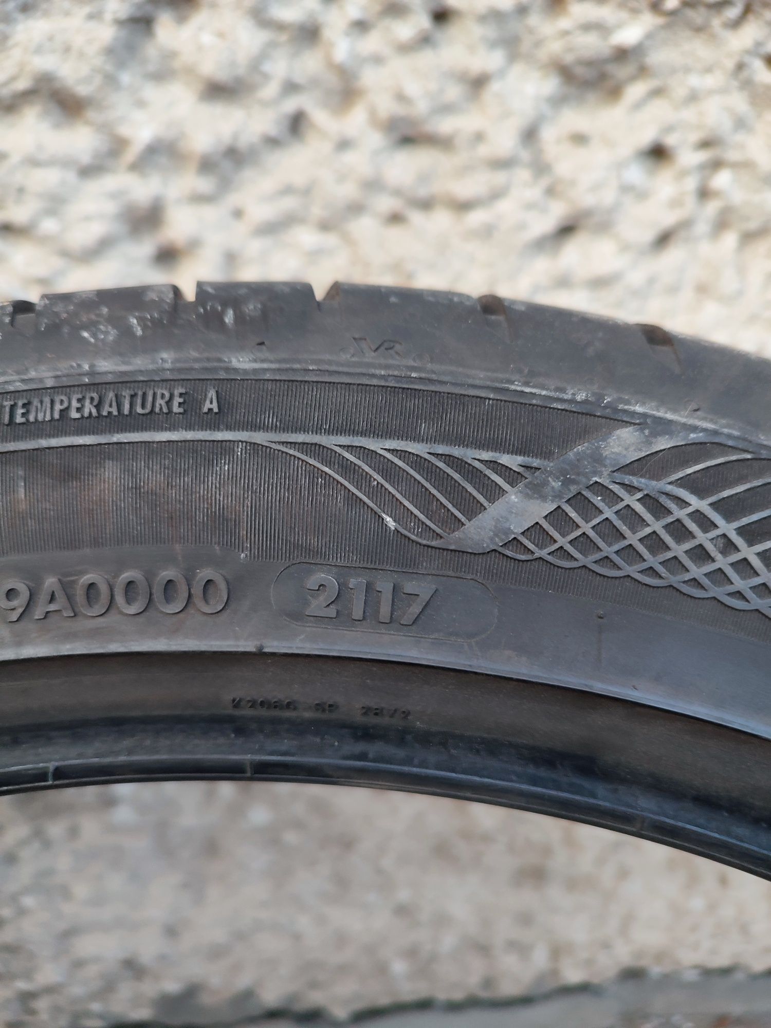 Pojedyncza opona Vredestein Ultrac Satin 235/45/20 100W