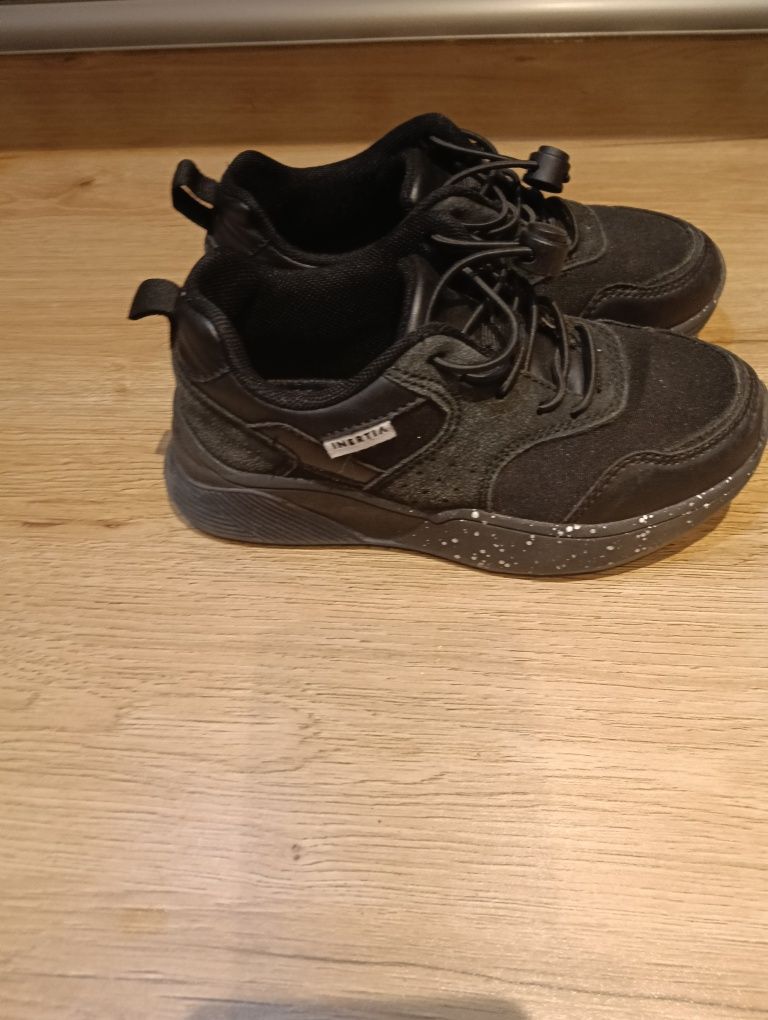 Adidasy dla chłopca roz.30 reserved