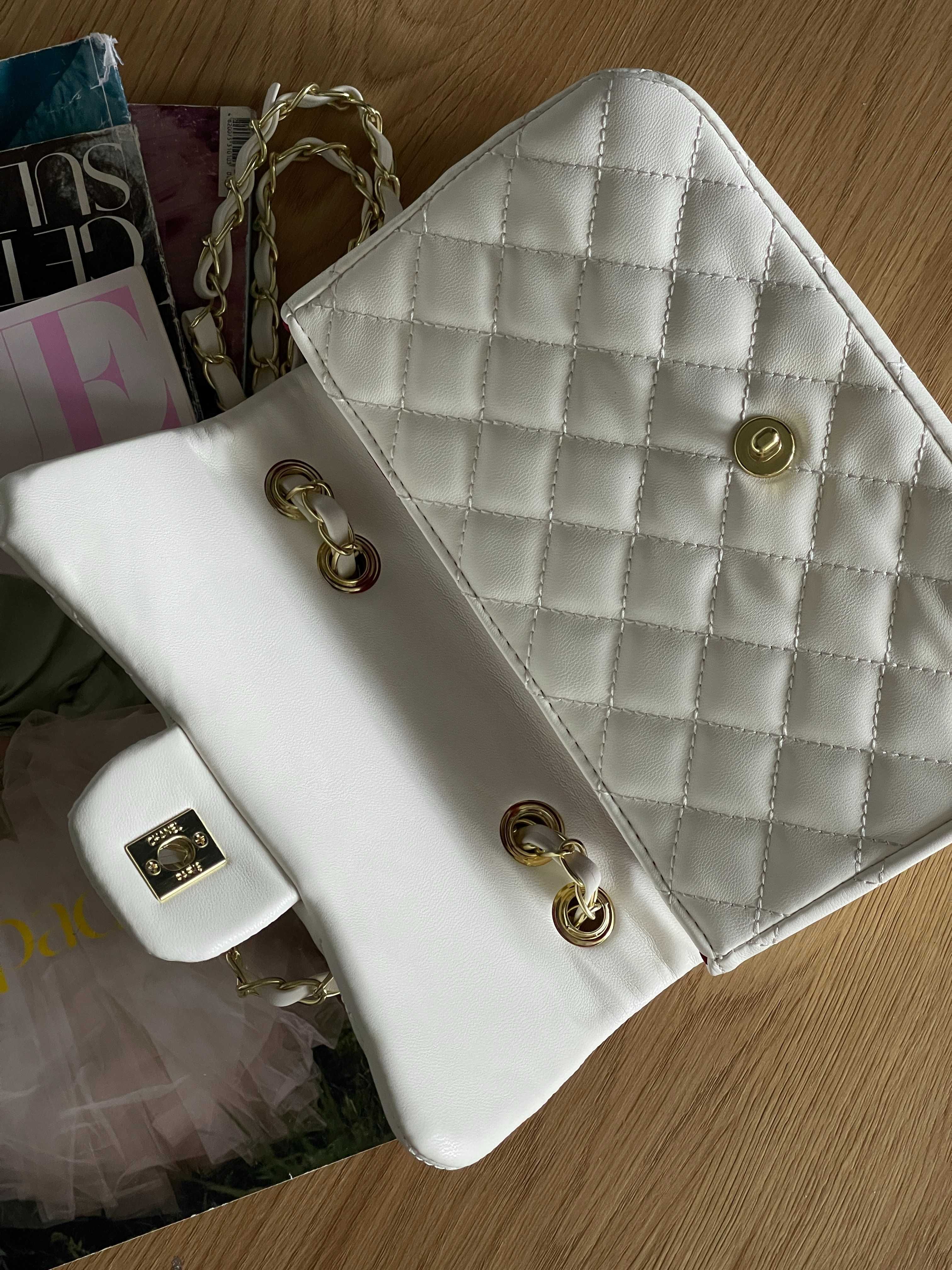 Женская сумка Chanel классическая через плече черная Шанель