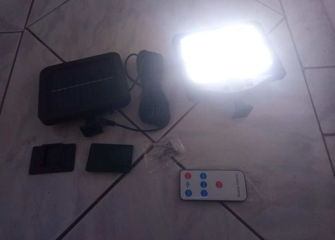 Lampa solarna Led panel oświetlenie 100led 128led solar czujnik ruchu