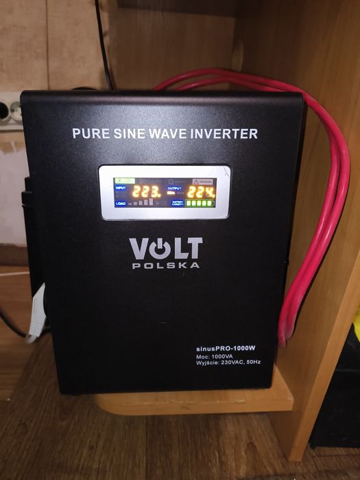 Продам бесперебойник Volt Polska SINUS PRO 1000W 12/230V (700/1000W)