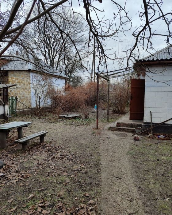 Продам будинок в районі Кут.