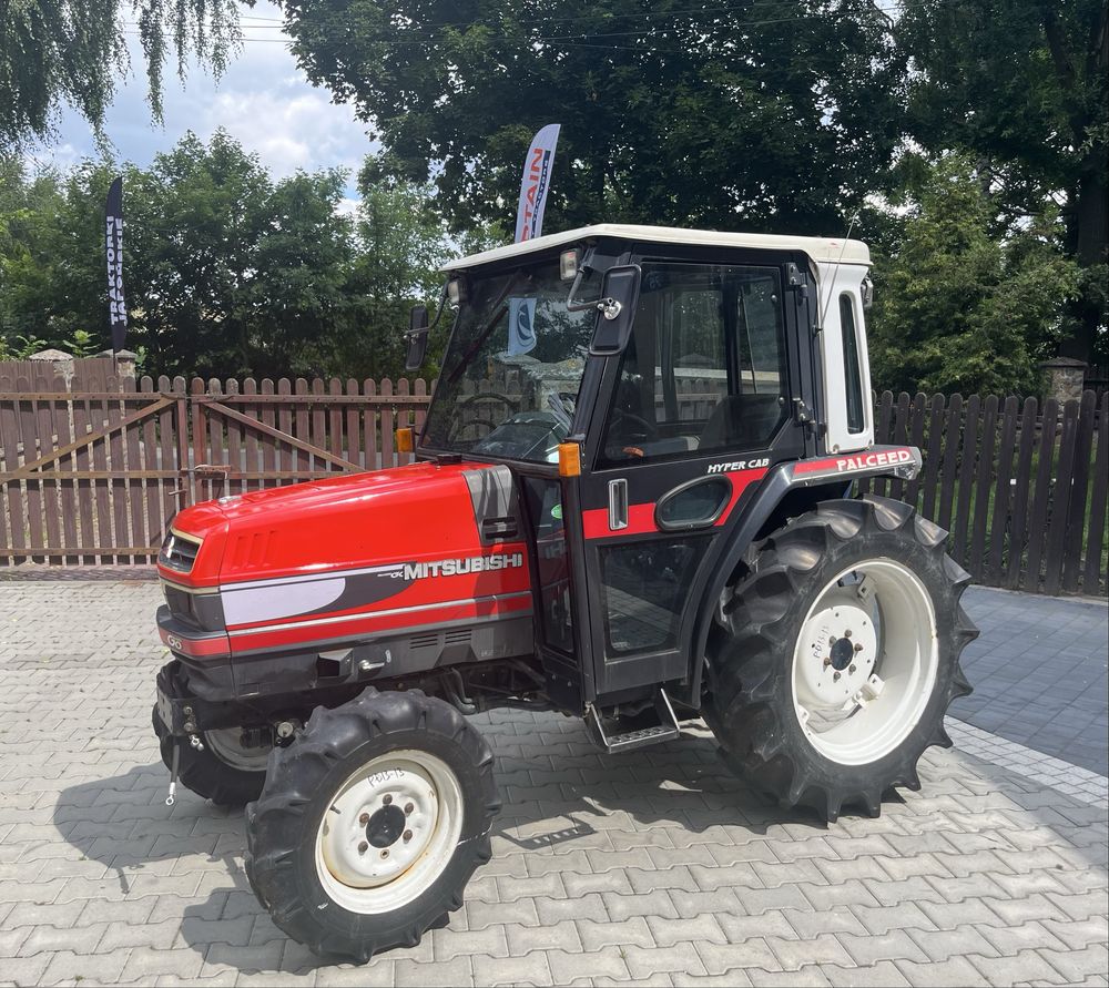 Traktor mitsubishi mt 305 30 km 4 cylindry rewers dobry stan hydraulik
