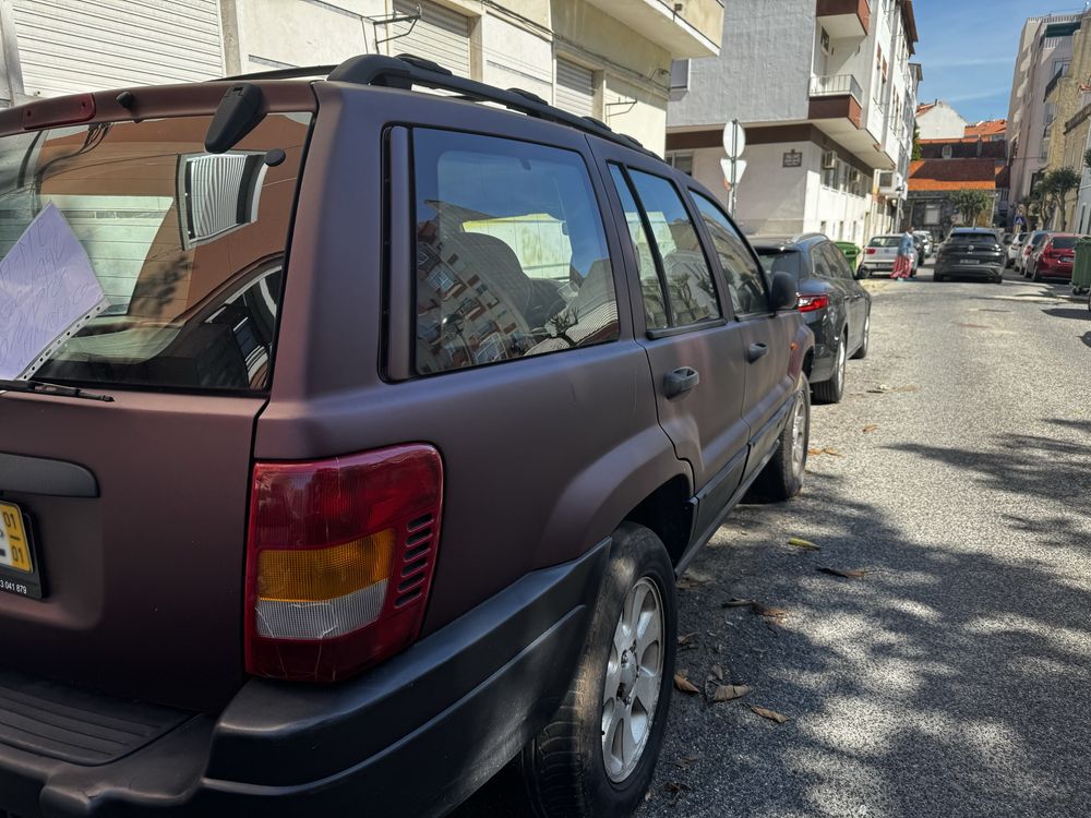 Jeep grand cherokke laredo