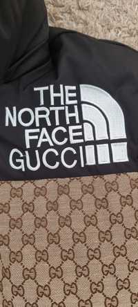 Casaco The North Face ( PARCERIA GUCCI )