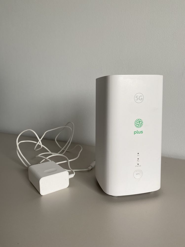 Router stacjonarny Zowee Router 5G CPE 5E H155-381  white bialy