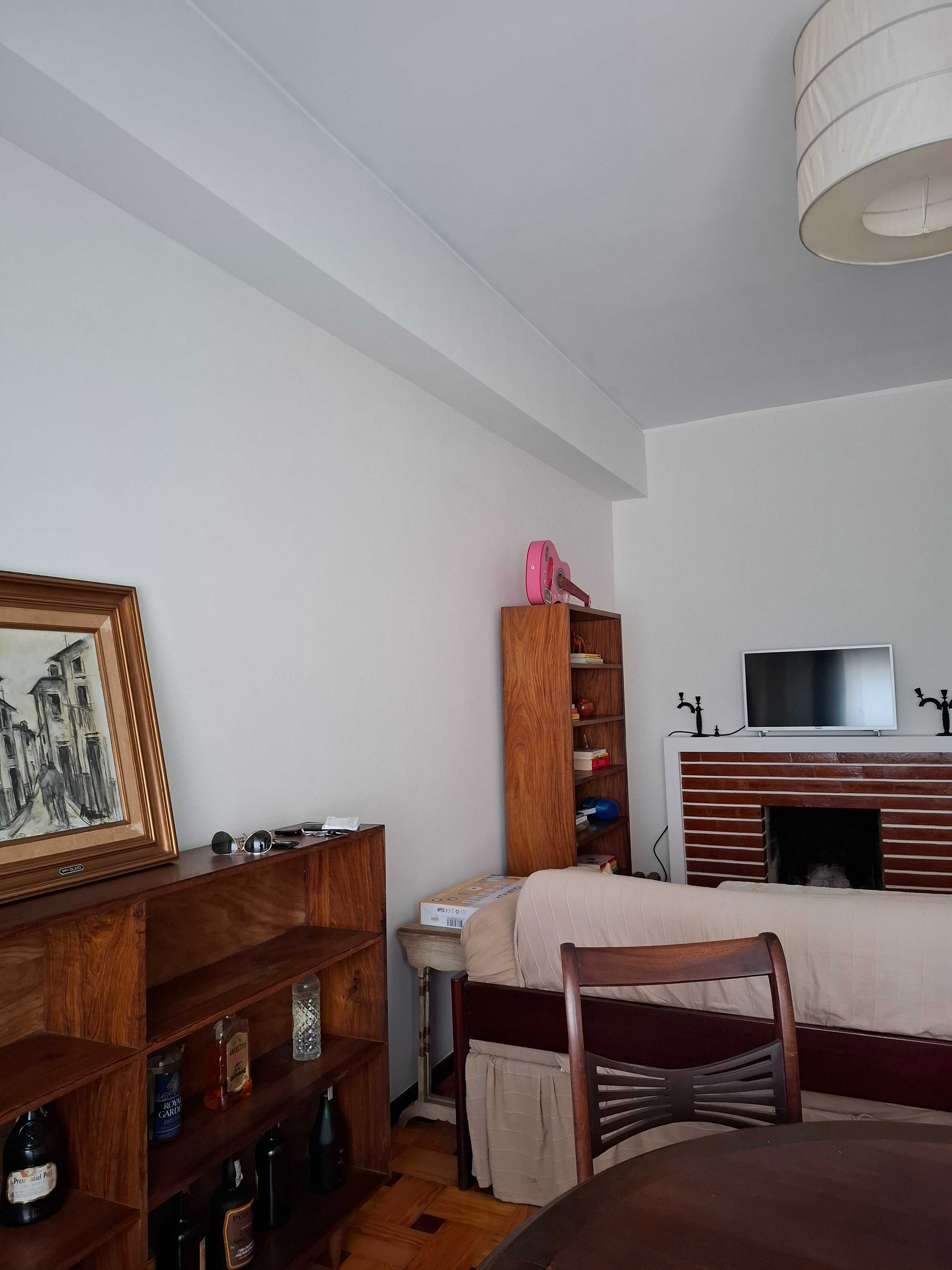 Quartos para Caloiras na Rua Pedro Hispano - Porto
