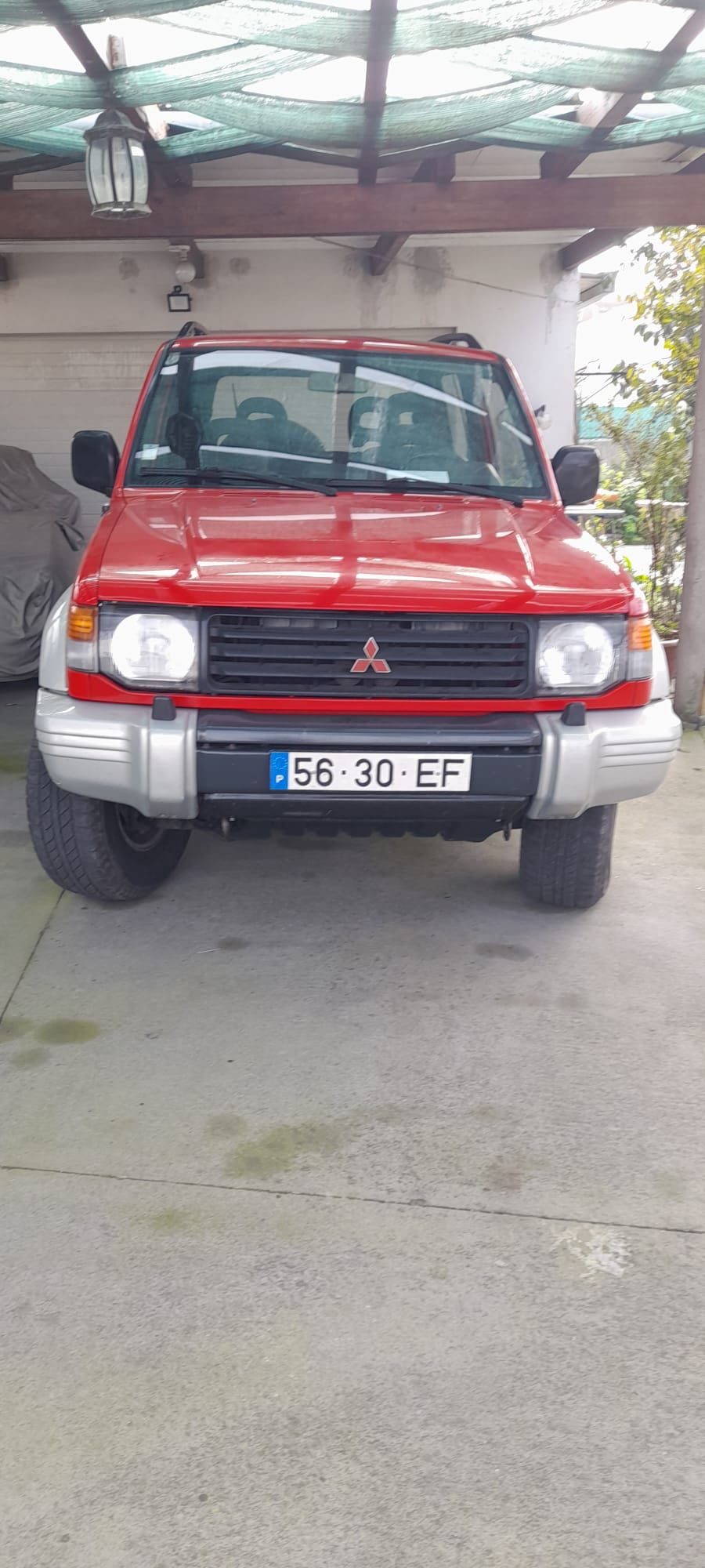 Mitsubishi pajero 2.5 GLS turbo