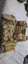 Colete tático militar multicam em excelente estado
