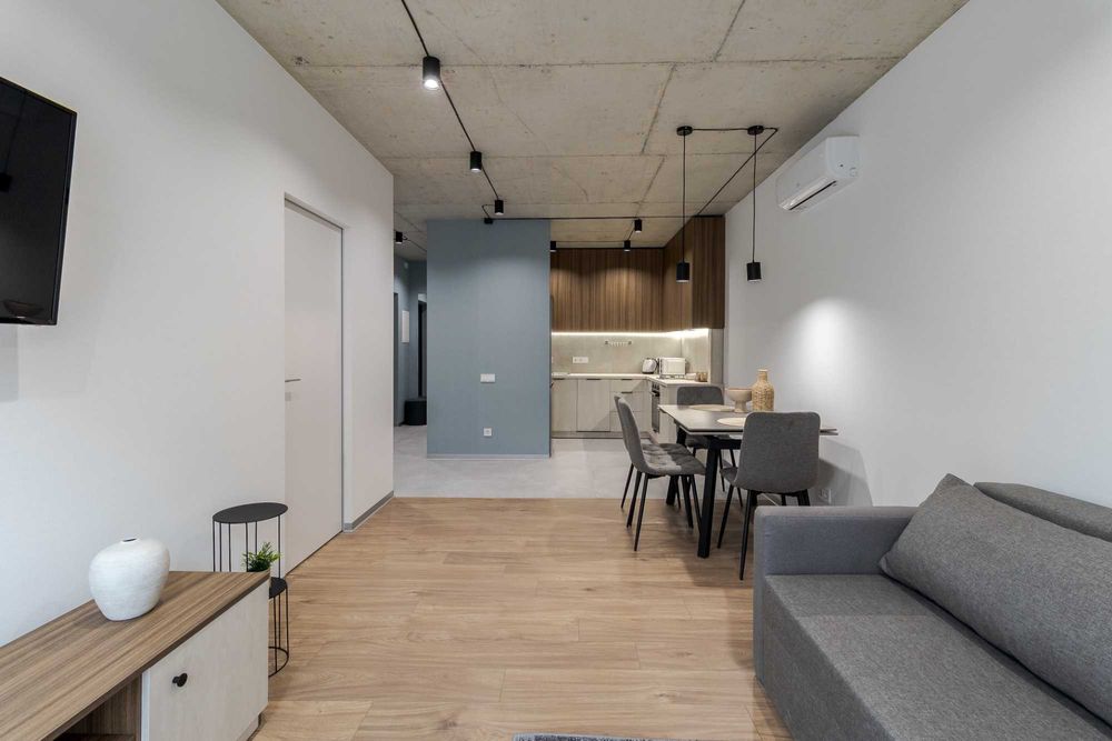 Квартира на 4 осіб. Довгострокова оренда