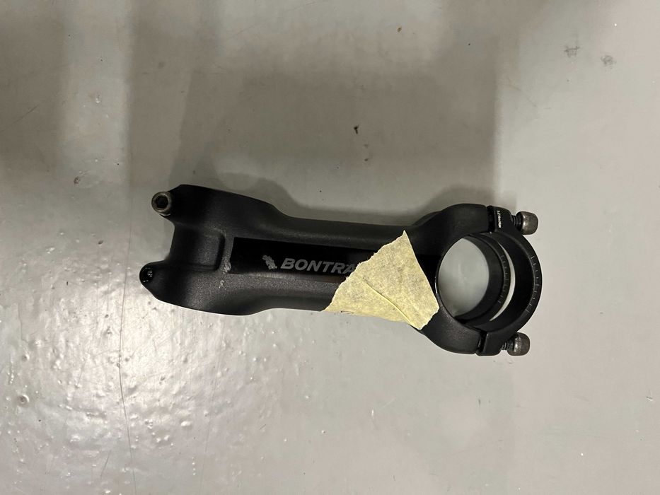 Mostek Bontarger 90mm zwnios 7 stopni mało używany