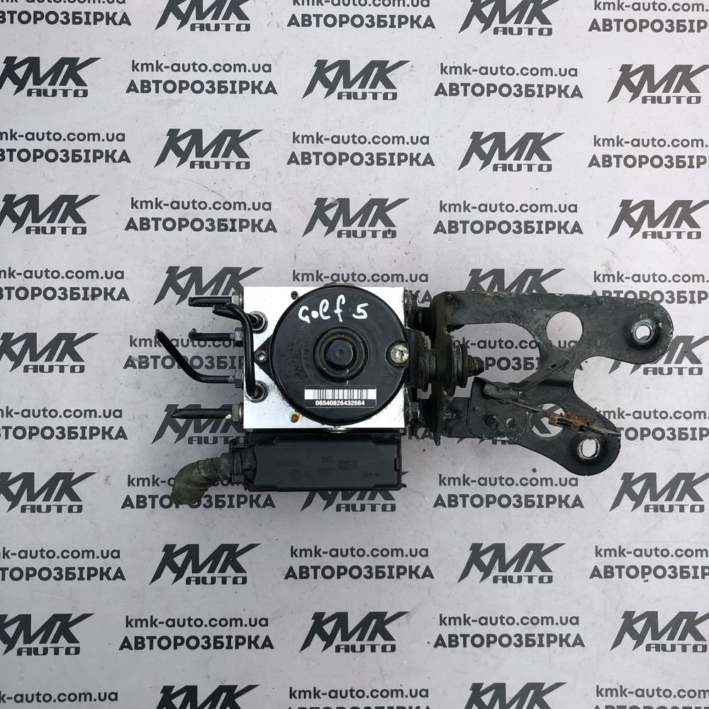 Блок ABS Volkswagen Golf 5 Skoda Audi Seat 1 1K0614517AE, 1K0907379AC