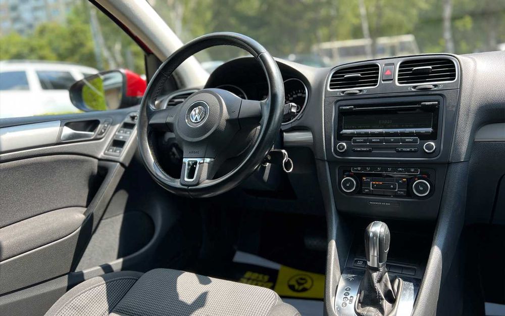 Volkswagen Golf 2011