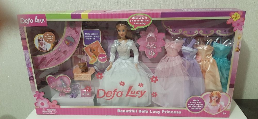 Лялька з вбранням і аксесуарами Великий набір 6073B